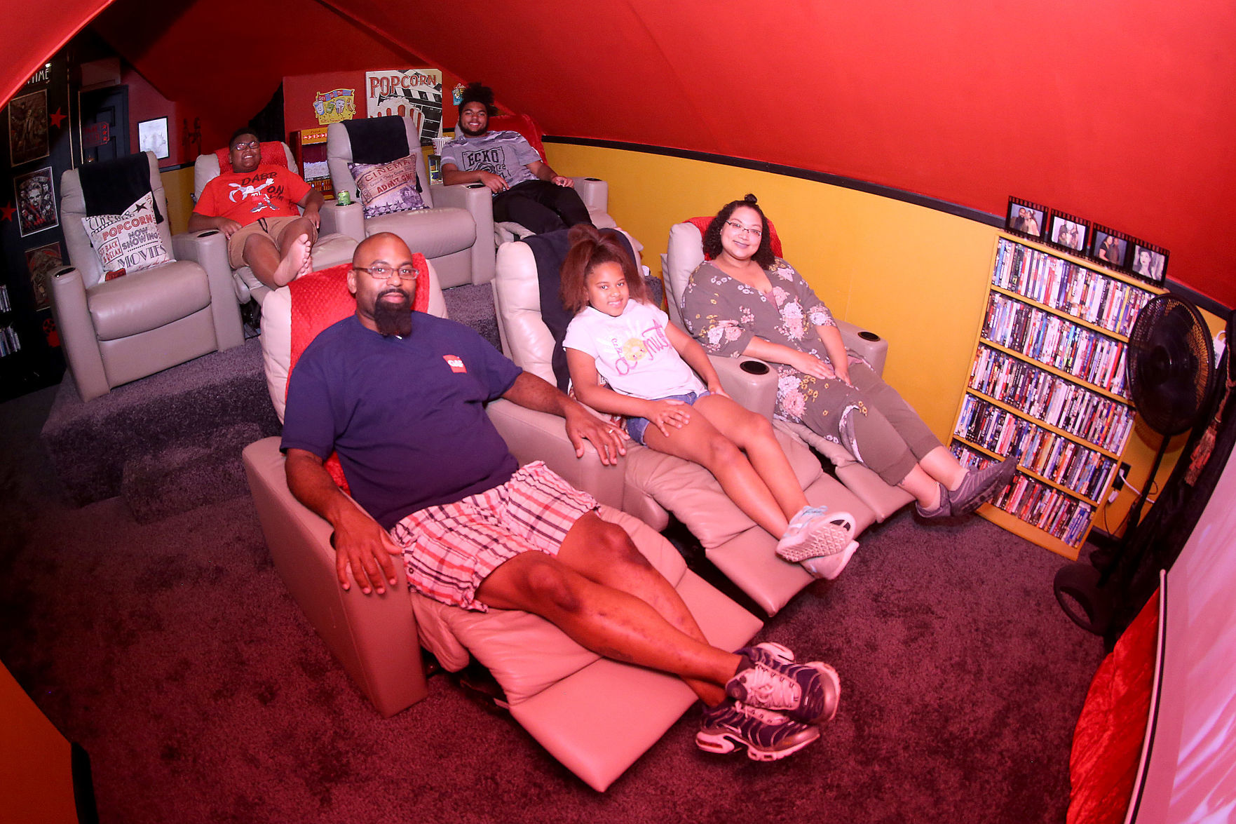 081119-qct-qca-theater-002
